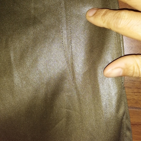 Women pants with an elastic waist - Picture 7 of 8